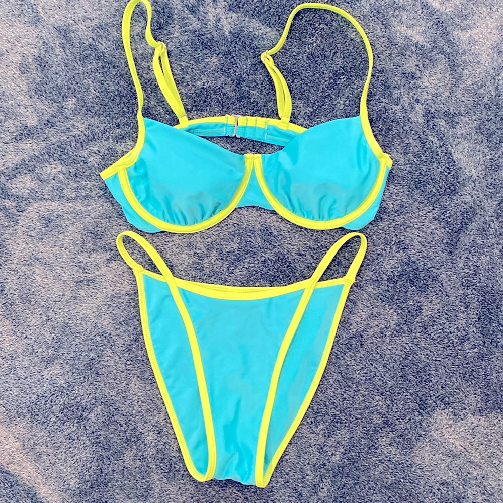 Retro Style Bikini